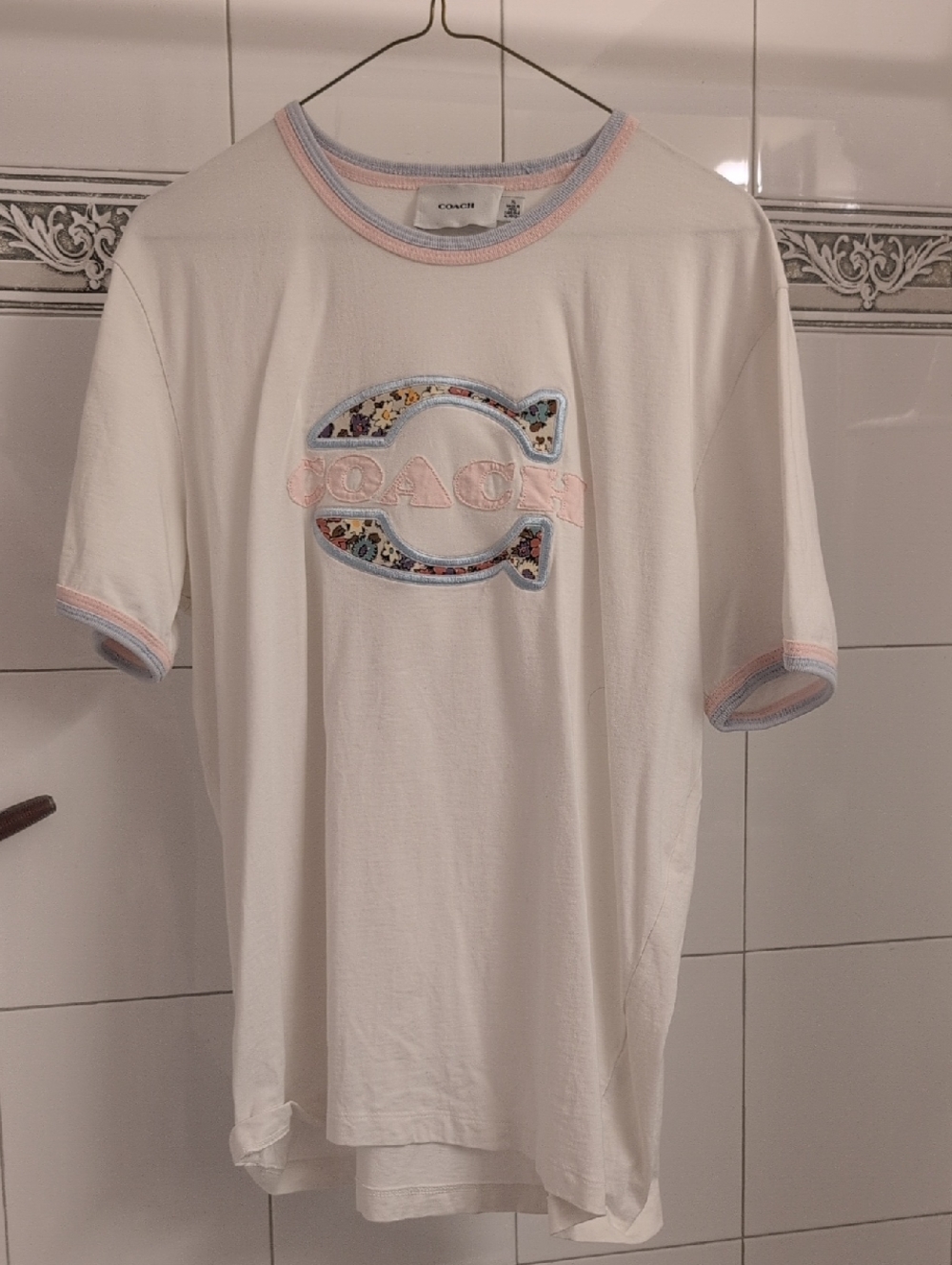 Coach Vintage White Short Sleeve Tee with Pastel Trim and Floral Logo